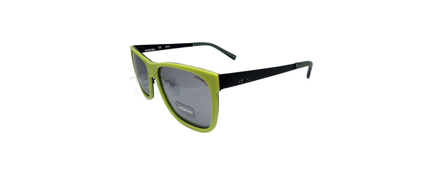 Sting Sunglasses 4840 / Black Green